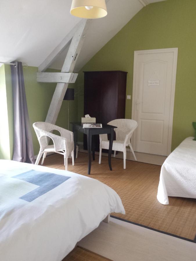 Chambres Des Rosiers Sennevieres Bagian luar foto